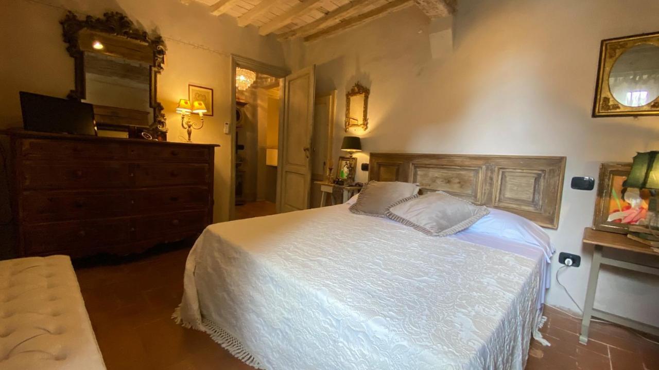 Residenza Buggiano Antica B&B - Charme Apartment In Tuscany Borgo a Buggiano Extérieur photo