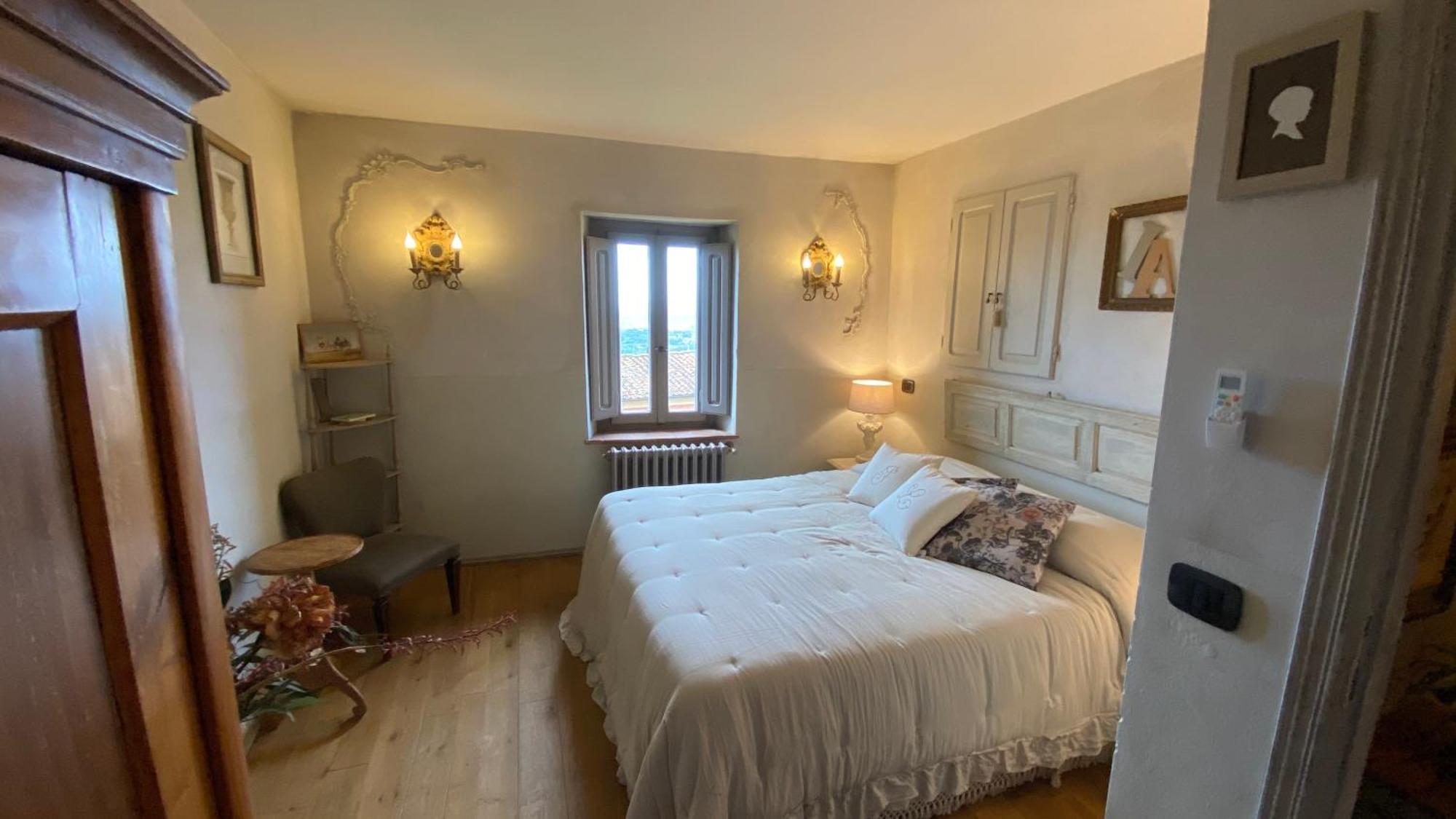 Residenza Buggiano Antica B&B - Charme Apartment In Tuscany Borgo a Buggiano Extérieur photo